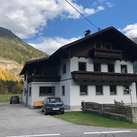 Apartament Kienburg Matrei in Osttirol Zewnętrze zdjęcie